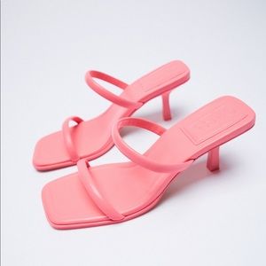 zara strapped heeled leather sandals in pink!